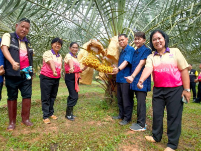 นางอัญชลี ศรีหามาตย์ สหกรณ์จังหวัดอุบลราชธานี ร่วมกิจกรรม ... พารามิเตอร์รูปภาพ 1