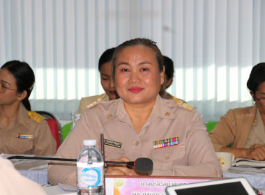 สหกรณ์จังหวัดอุบลราชธานี เป็นประธานในการประชุมข้าราชการ ... พารามิเตอร์รูปภาพ 1