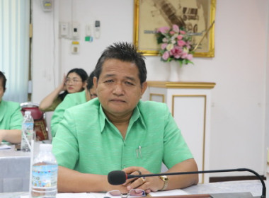 สหกรณ์จังหวัดอุบลราชธานี เป็นประธานในการประชุมข้าราชการ ... พารามิเตอร์รูปภาพ 3