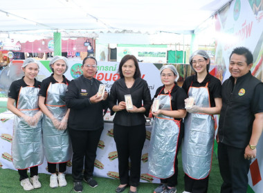 นางสุวรรณี ศรีสุวรรณ์ ผู้ตรวจราชการกระทรวงเกษตรและสหกรณ์ ... พารามิเตอร์รูปภาพ 5