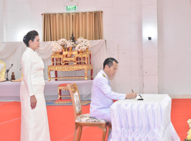 นายณรงค์ เทพเสนา ผู้ว่าราชการจังหวัดอุบลราชธานี ... พารามิเตอร์รูปภาพ 6